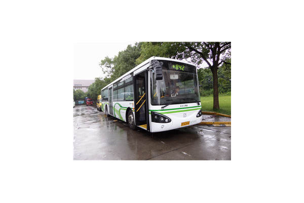 申沃SWB6127SHEV8公交車（柴油/電混動(dòng)國(guó)五20-42座）