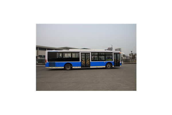 申沃SWB6127CHEV2公交車（柴油/電混動(dòng)國五20-36座）