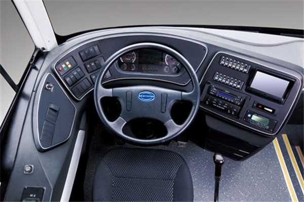 亞星YBL6111HBEV2客車（純電動24-51座）