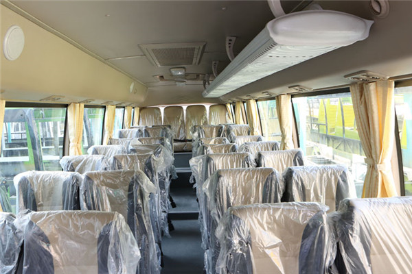 舒馳YTK6810EV1客車（純電動24-33座）