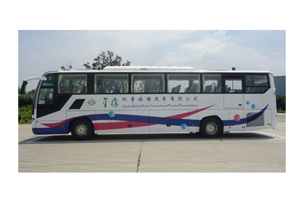 海格KLQ6125HTAE50客車（柴油國(guó)五24-67座）