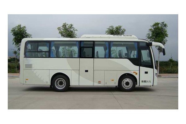 金旅XML6757J95Z客車(chē)（柴油國(guó)五24-32座）