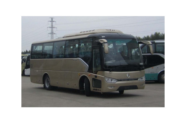 金旅XML6887J15E客車（柴油國(guó)五24-39座）