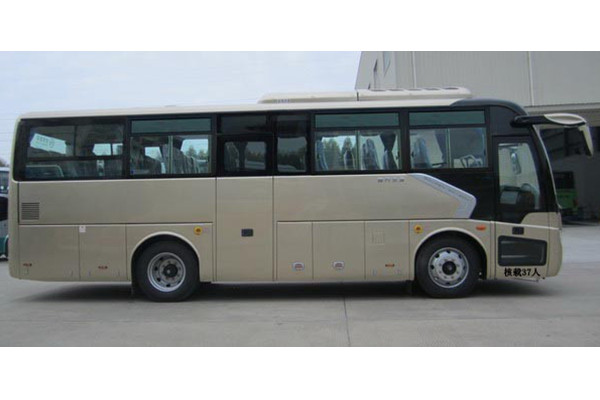 金旅XML6887J15E客車（柴油國(guó)五24-39座）