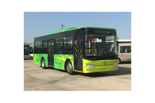 金旅XML6105JEVD0C6公交車（純電動20-40座）
