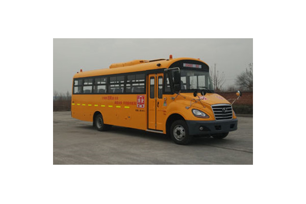 少林SLG6861XC5E小學(xué)生專(zhuān)用校車(chē)（柴油國(guó)五24-47座）