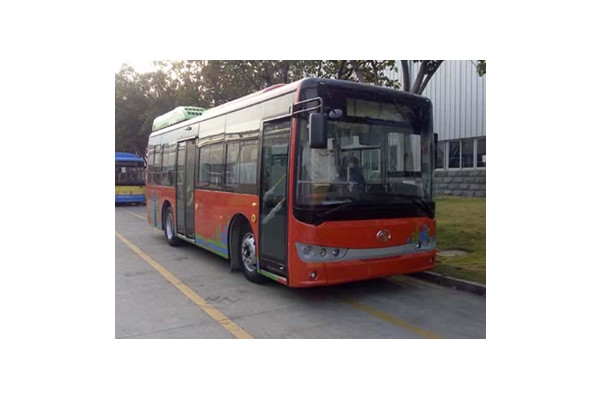 金龍XMQ6850AGCHEVD54插電式公交車（柴油/電混動國五10-30座）