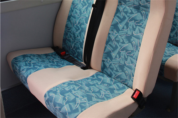 南京金龍NJL6661BEV1公交車(chē)（純電動(dòng)10-23座）