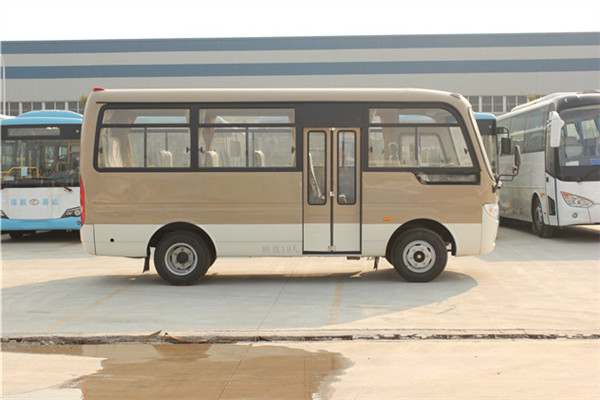 南京金龍NJL6608YF5客車（柴油國(guó)五10-19座）