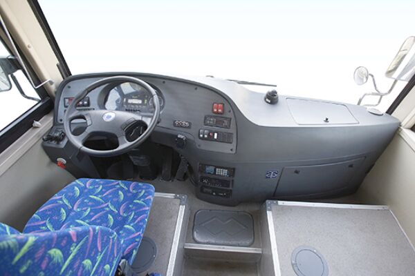 申龍SLK6663ULE0BEVS1公交車(chē)（純電動(dòng)10-22座）