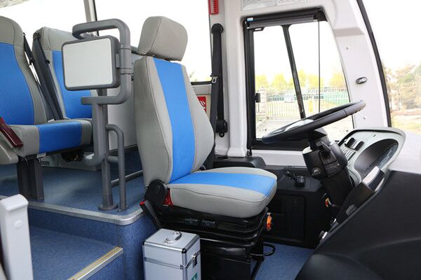 福田歐輝BJ6852FCEVUH客車(chē)（燃料電池24-37座）