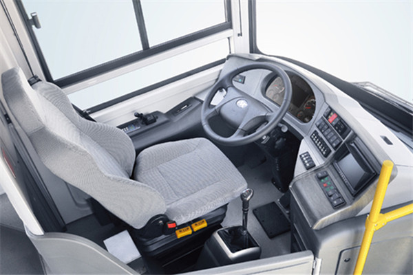 安凱HFF6105G39C公交車（天然氣國(guó)五25-40座）