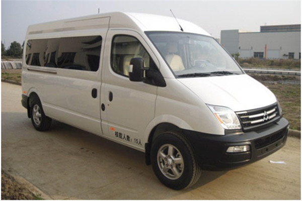 上汽大通SH6601A4BEV輕客（純電動10-15座）