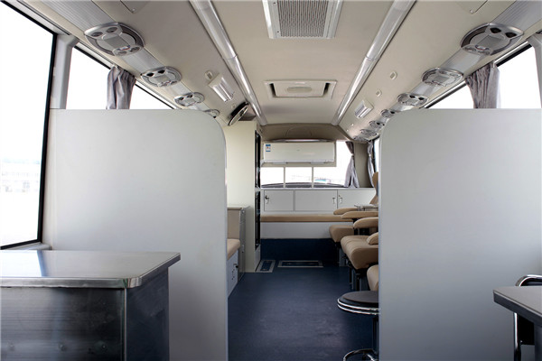 宇通ZK5126XYL5體檢車(chē)（柴油國(guó)五2-9座）