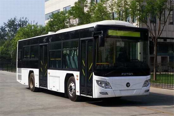 福田歐輝BJ6105CHEVCA-13插電式公交車（天然氣/電混動(dòng)國五18-36座）