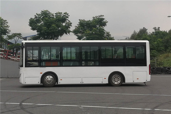 友誼ZGT6858LBEV公交車（純電動(dòng)18-27座）
