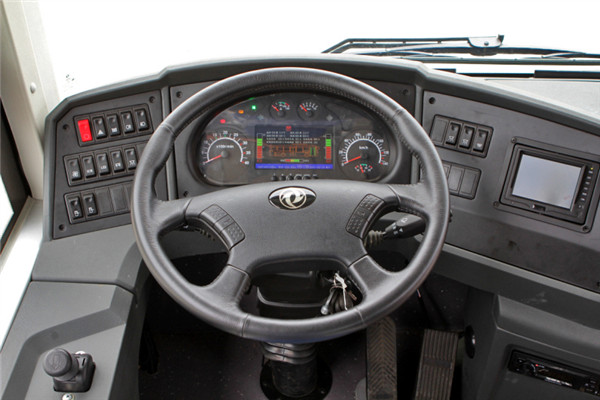 東風旅行車EQ6100CACBEV3公交車（純電動24-41座）