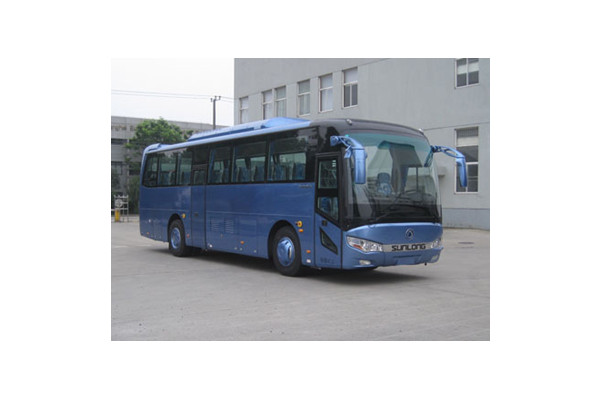 申龍SLK6118ALE0BEVS客車（純電動(dòng)24-53座）