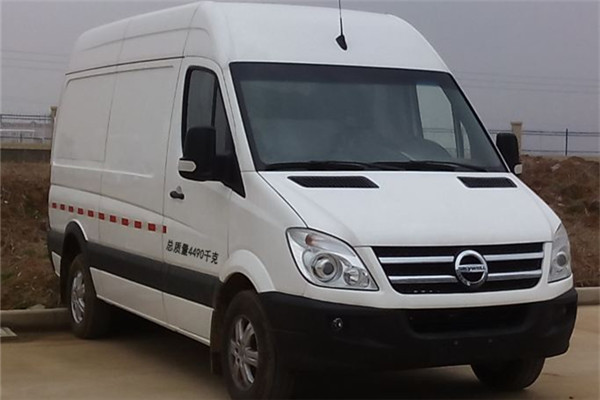 南京金龍NJL5040XXYBEV20廂式運(yùn)輸車(chē)（純電動(dòng)2座）
