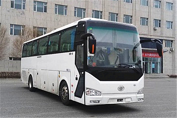 一汽CA6110LRD5客車（柴油國(guó)六24-50座）