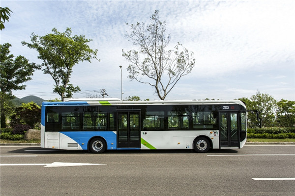 浙江中車CSR6121GLEV5公交車（純電動17-45座）