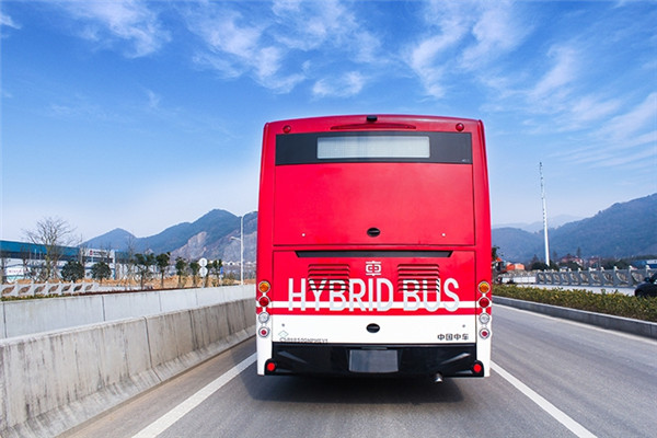 浙江中車CSR6850GPHEV1公交車（柴油/電混動國五10-30座）
