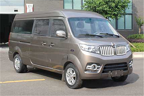 金杯SY6450K1SBW多用途輕客（汽油國(guó)五5-7座）