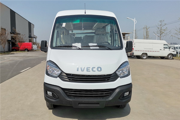 南京依維柯NJ6606LCA1客車（柴油國(guó)六10-17座）