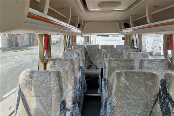 南京依維柯NJ6606LCA1客車（柴油國(guó)六10-17座）