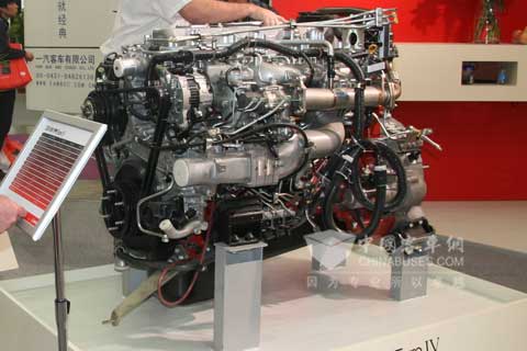 上海日野P11歐四發(fā)動(dòng)機(jī)