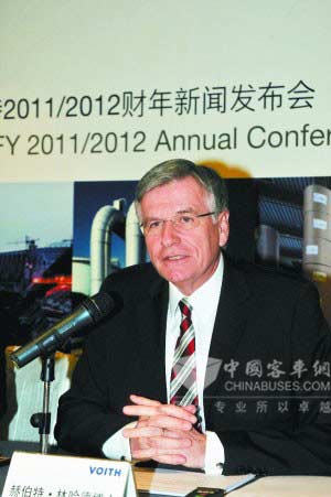 福伊特全球總裁兼CEO赫伯特·林哈德