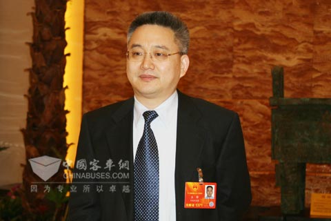 全國人大代表、風神輪胎股份有限公司董事長王鋒