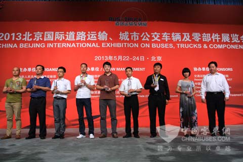 歐科佳車(chē)視通榮獲最佳客車(chē)零部件獎(jiǎng)