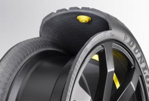 鄧祿普新技術(shù):輪胎中植入芯片監(jiān)測(cè)胎壓