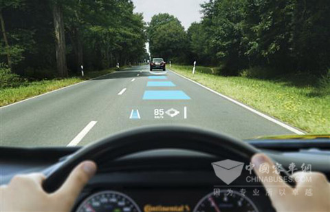 大陸發(fā)布AR-HUD超現(xiàn)實抬頭顯示技術(shù)